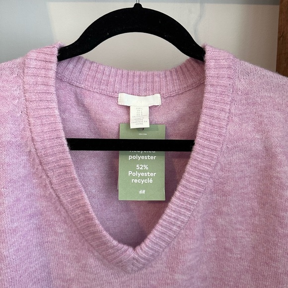 NWT H&M Sweater Vest - Picture 3 of 5